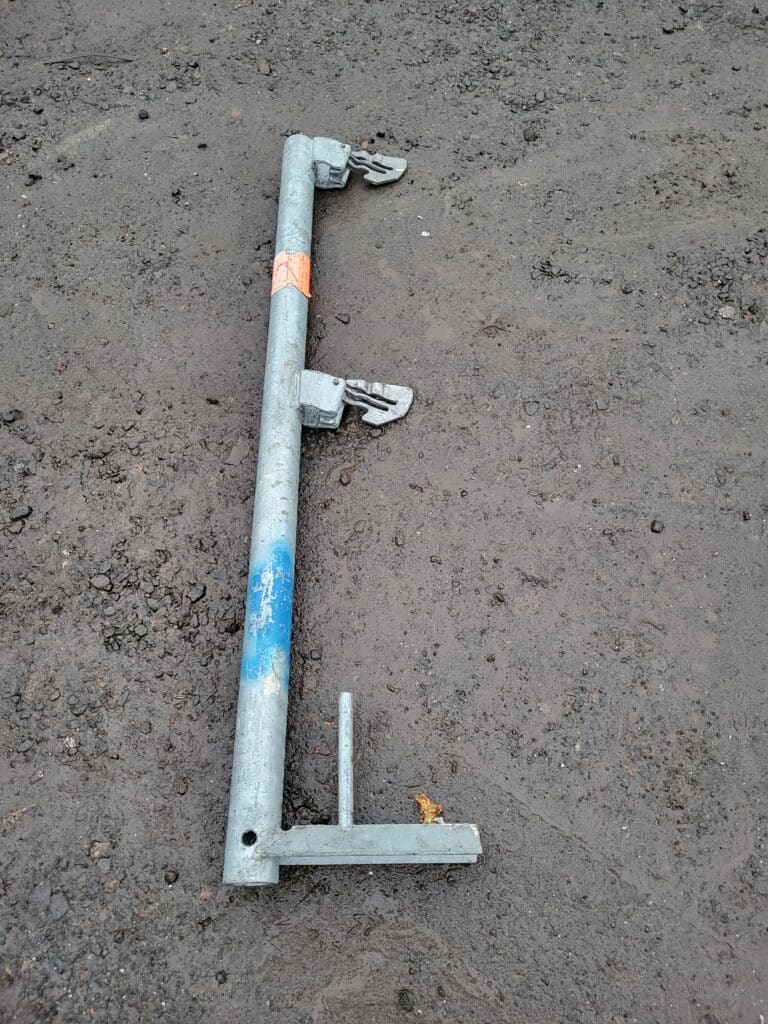 Geländerpfosten Stahl Layher
